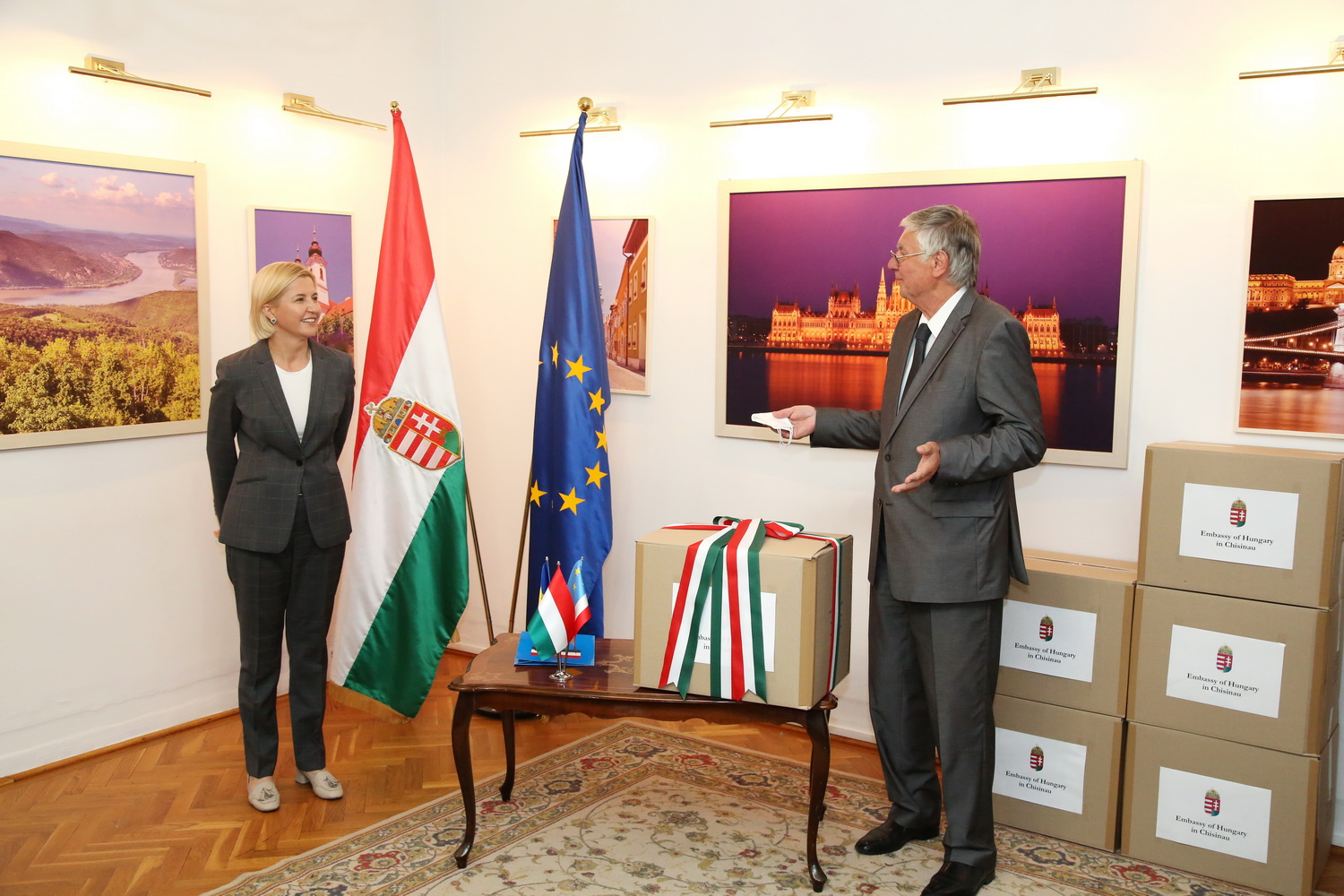 для посольства венгрии